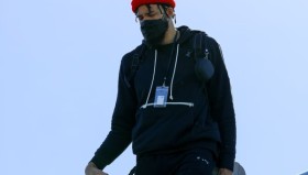 欧博-重磅！洛杉矶快船国际比赛日主帅复盘风云突变山东泰山窗口期完成体检，Doinb在加拿大队比赛中突破纪录的简单介绍